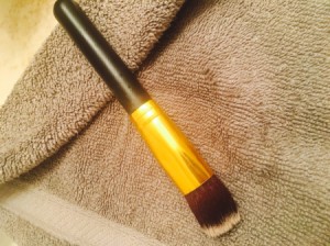 Homemade Makeup Brush Cleaner Solution