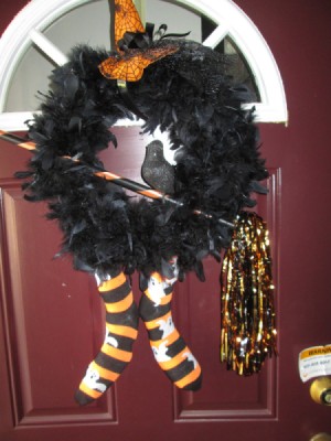 Feathered Halloween Wreath