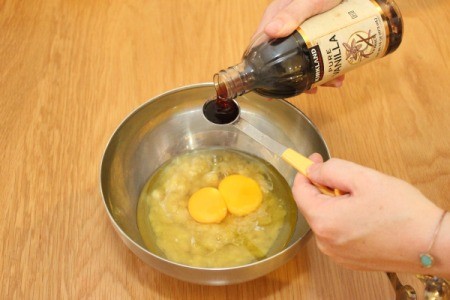 Banana Oatmeal Breakfast Cups