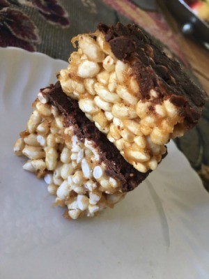 Peanut Butter Banana Puffed Rice Squares