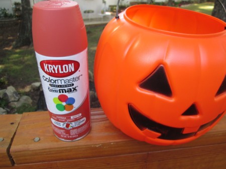 Giving Plastic Pumpkins A Stone Look