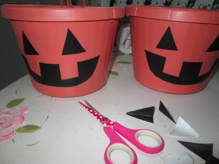 Recycle Hanging Baskets for Halloween