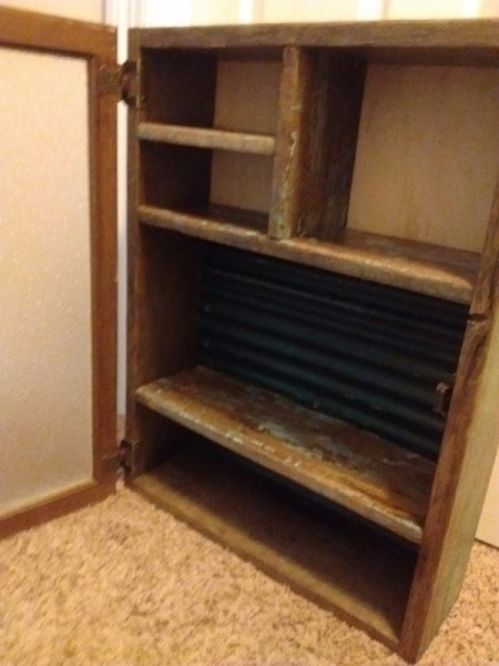 DIY Vintage Medicine Cabinet