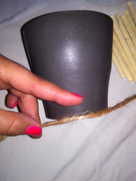 Upcycling Inexpensive Flower Pots