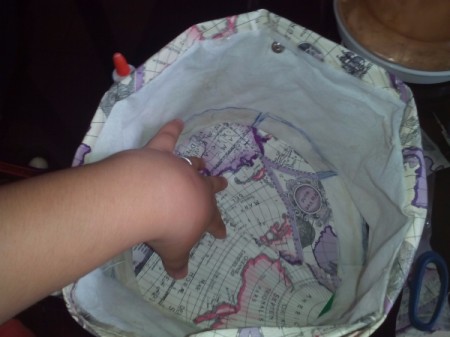 Converting a Tote Bag into a Trash Can