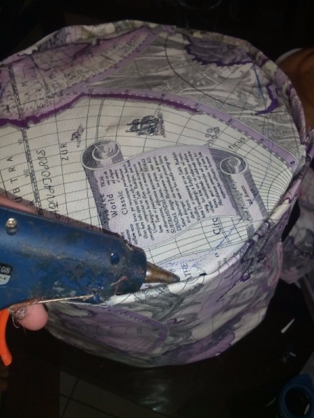 Converting a Tote Bag into a Trash Can