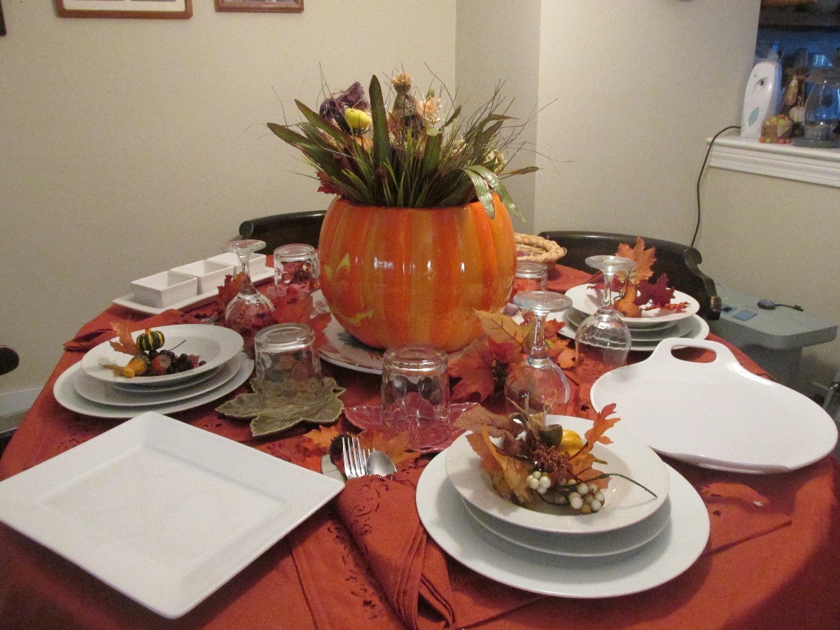 Setting my Thanksgiving Table | ThriftyFun