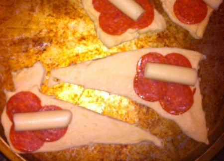 Crescent Pizza Rolls - putting the rolls together