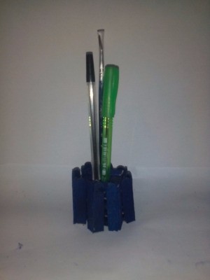 dark blue mini Popsicle stick pen holder