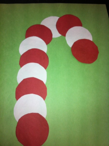 completed paper circle candy cane