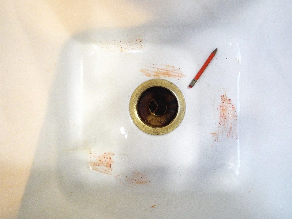 Removing Stains From A Porcelain Sink Thriftyfun