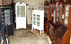 Selling Antique Furniture on the Internet  - photo of furniture