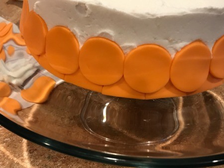 'Sharky' Goldfish Birthday Cake - add a second row of full orange circles