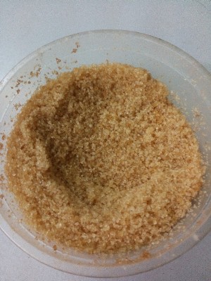 A bowl of brown sugar.