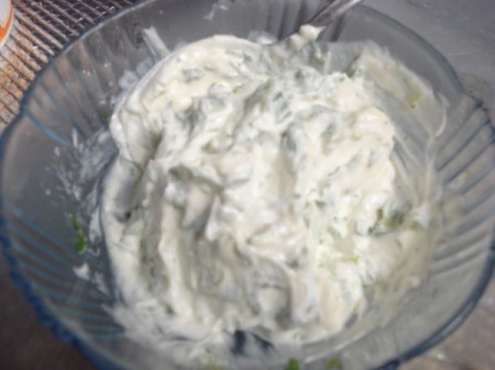 mixed dressing in bowl