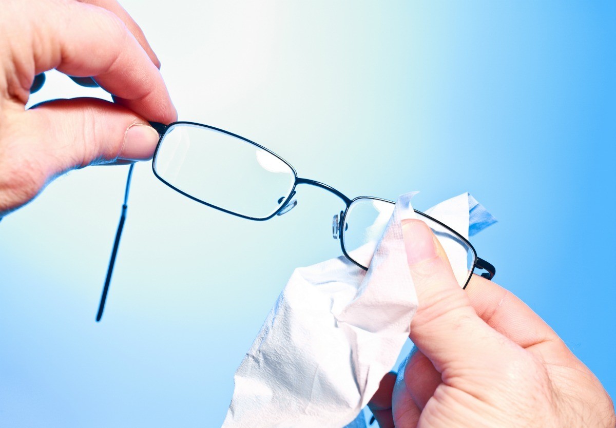 Cleaning Eyeglasses | ThriftyFun
