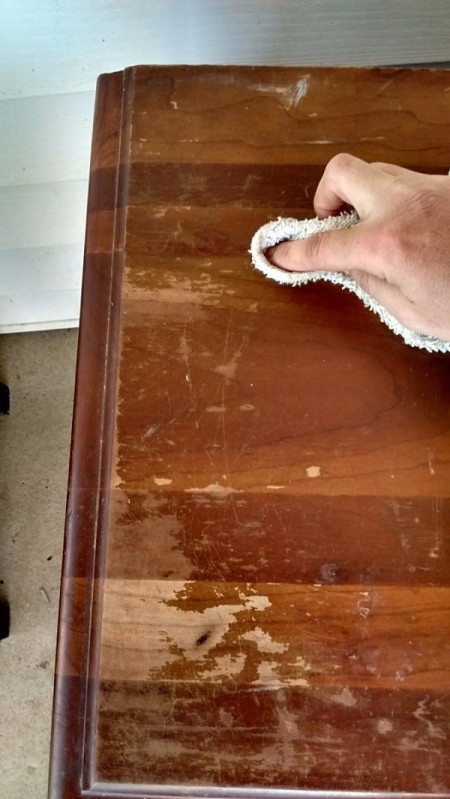How to Fix Damaged Surfaces of Wood Furniture - rubbing furniture marking pen color into wood