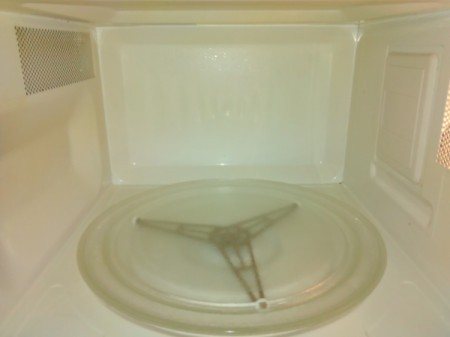 Reuse Vinegar for Cleaning Jobs - clean microwave