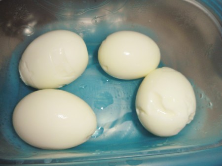 cooked and peeled whole eggs