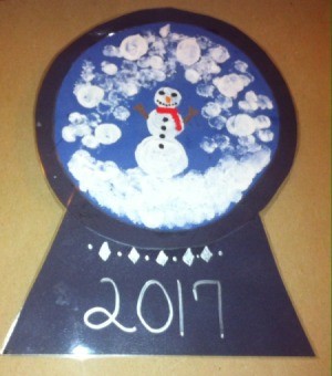 Fingerprint Snow Globe - completed snowman snow globe project