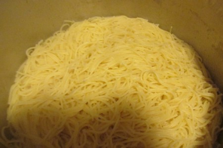 Cooked angel hair pasta