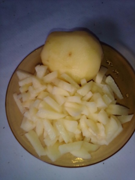 Potato cut into 1/2 pieces.