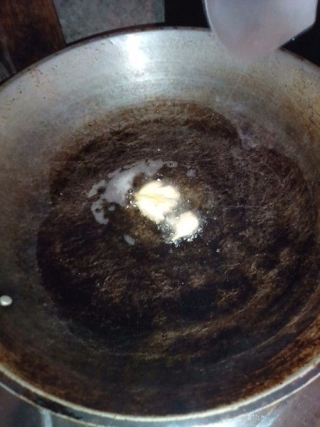Oil in pan