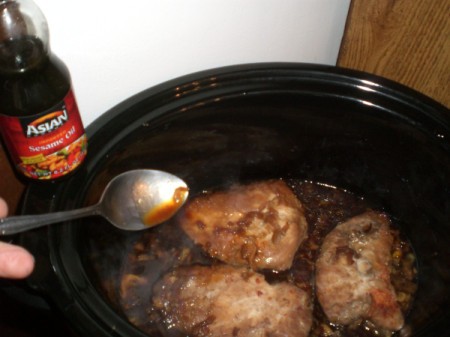 Cooked chicken in pot