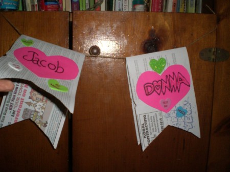 Valentine's Day Banner - banner pieces can be hung on string, yarn, or cord