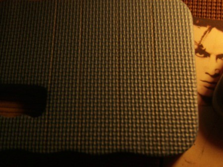Foam Bath Mat - mark 6x1 inch bars on each kneeler, a total of 8 bars