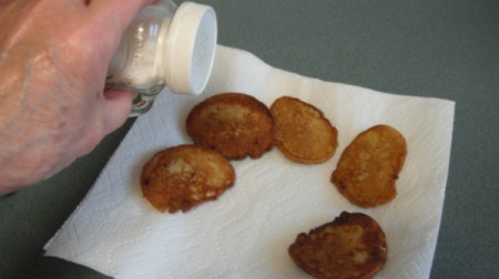 cornbread draining on paper towels
