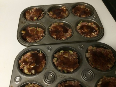 baked mini meatloaves