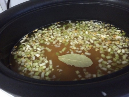 Adding bayleaf to pot