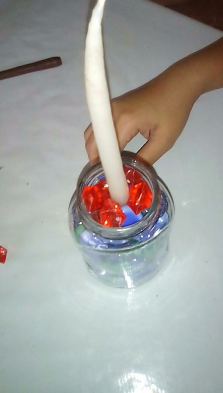 Glass Jar Candle Holder - insert candle and adjust stones to keep candle upright