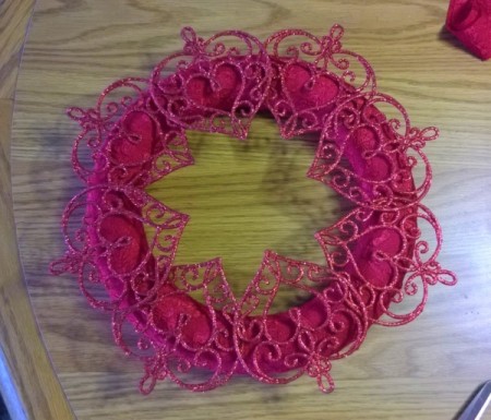 Romantic Wreath - attached hearts