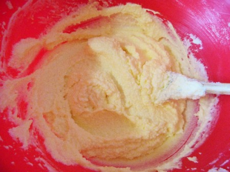 mixing butter, eggs and sugar