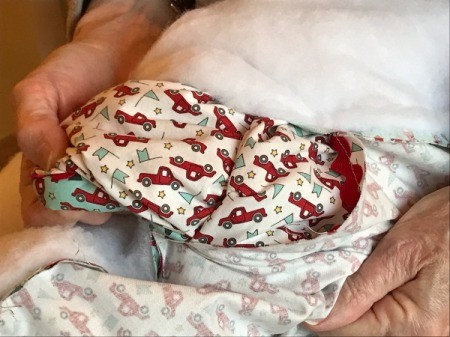 Whole Cloth Tied Quilt with Ric Rac Trim - turn right side out