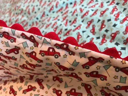 Whole Cloth Tied Quilt with Ric Rac Trim - make sure seam allowance is turned in where opening left for turning