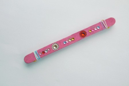 Popsicle Stick Toy Harmonica - decorate with sticky back jewels if desired