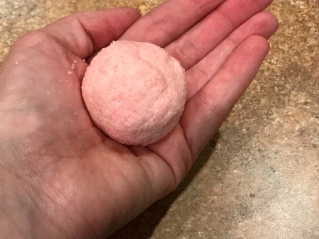 Homemade Bath Bombs - scoop out 1/3 cup and form into a ball
