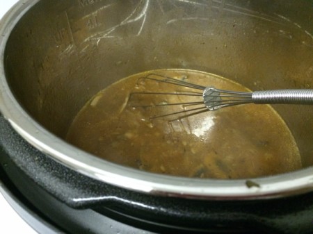 blending mushroom gravy in pressure cooker