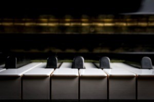 A closeup of a piano keyboard.