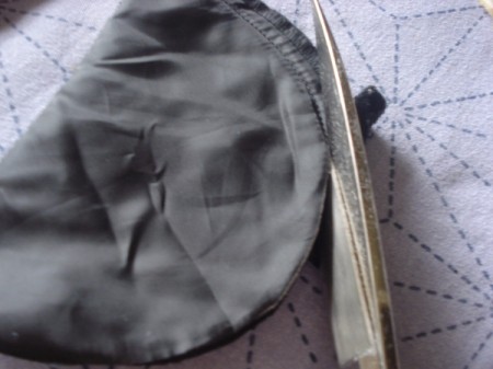 Pot Holders from Shoulder Pads - cut stitches off of the shoulder pad