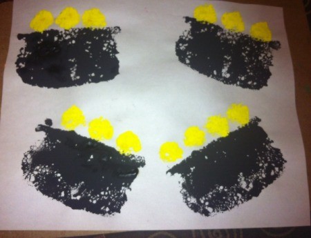 St. Patrick's Day Sponge Paintings - follow same process with black paint for pots, and use small circle for gold coins