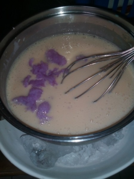 adding purple yam to milk