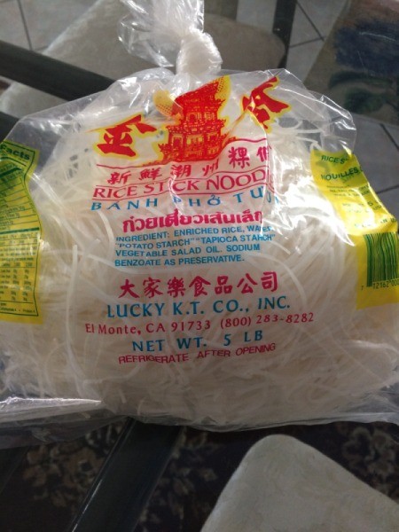 A package of rice noodles for pho.