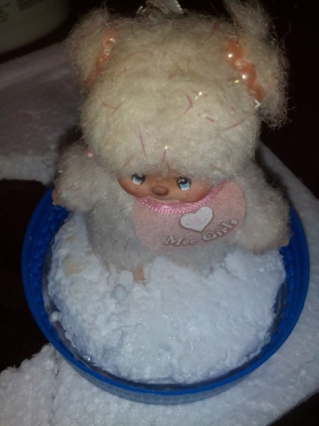 Easy Snow Globe - stick to lid and allow to dry