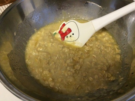 mixing wet ingredients