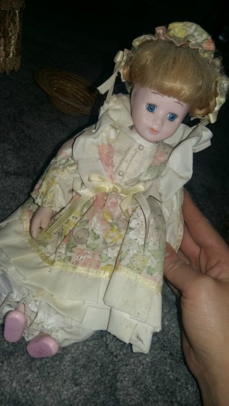 Information and Value of Porcelain Dolls