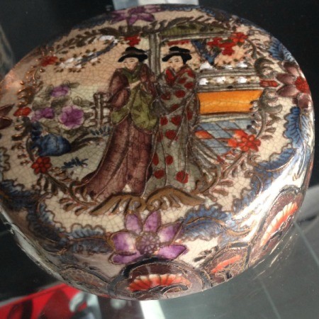 Value and Age of Japanese Motif Covered Jar